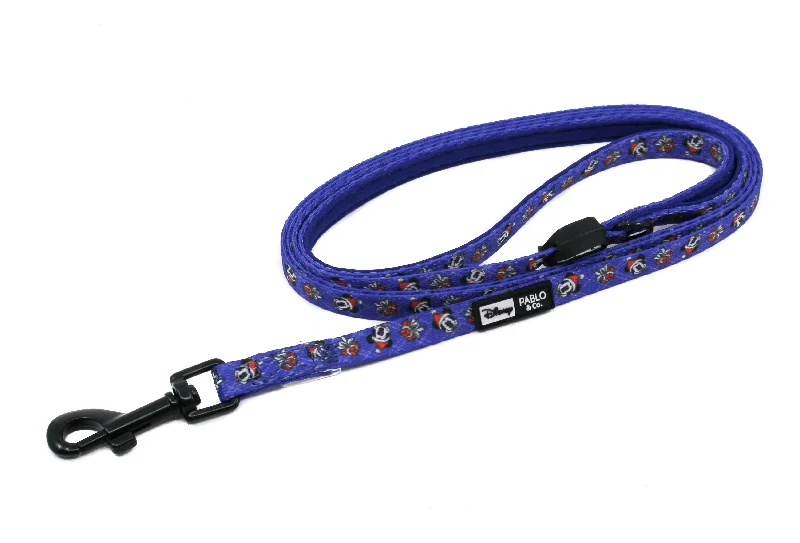 - Dog anti-slip matMickey's Magical Christmas: Cat Leash