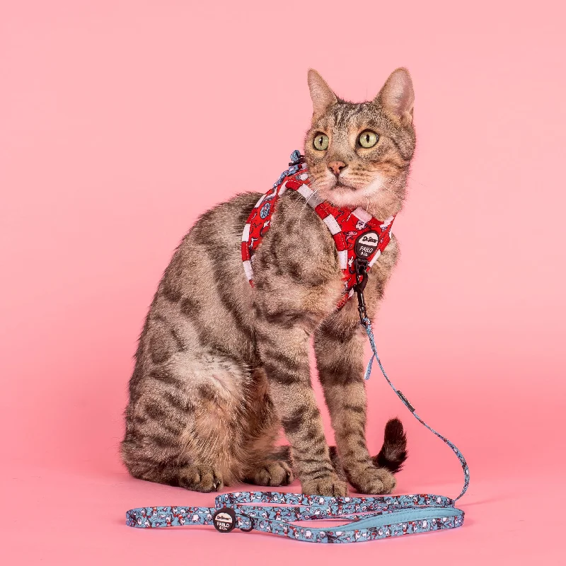 - Air box TSA certified check-inDr. Seuss' The Cat in the Hat: Step In Cat Harness